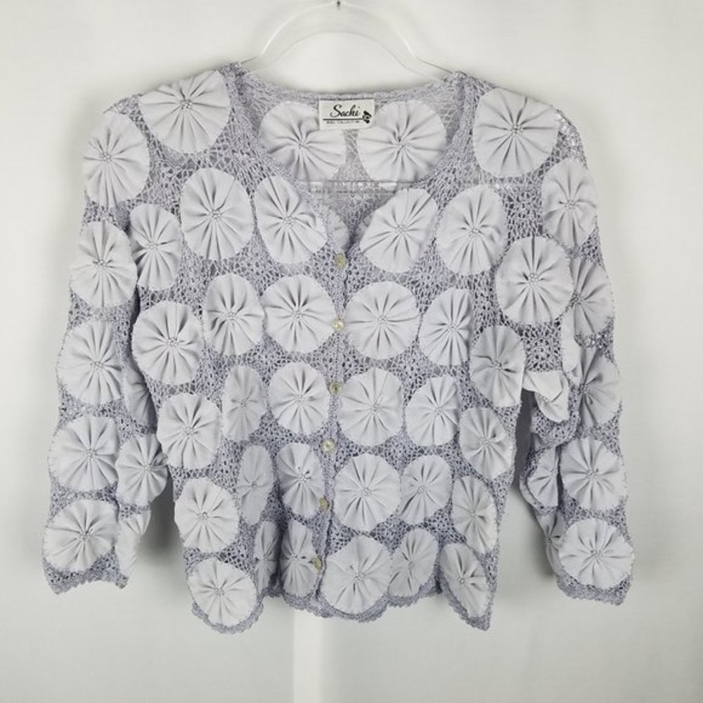 Sachi sweater‎ lt blue/grey crochet circle